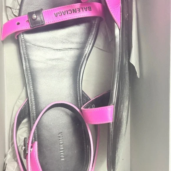 Balenciaga Pink and Black Sandals with Sleek Design